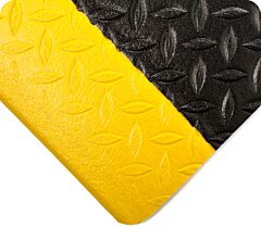 Wearwell 452.12X4X45Byl Diamond Tuf Sponge, 4' X 45' - Black W/Yellow