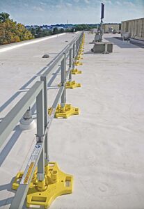 Bluewater 500852 5' Fiberglass Guardrail Kit, Galvanized Base/Gray Rail