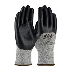 Pip 16-355/M G-Tek Polykor, S&P 13G Blend Shell, Black Nitrile Coated Foam Grip, A2, Pack Of 12 Pairs