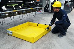 Ultratech 8850 Mini Foam Wall Berm, 2' X 2' X 6"