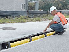 Ultratech 9251 Curb Guard Plus 4' Section