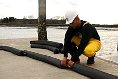 Ultratech 5220 6' Ultra-Oil Boom, 5" Ø, Filter-Tex Fabric, No Flaps, 1' Overlap With Connections