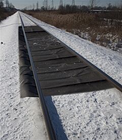 Eagle T8470Rm 40 Rail Containment Mats, Interior - 56" X 35', Exterior - 16" X 35' - Black