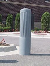 Vestil Bpc-Dr-Fg Polyethylene Ribbed Bollard Cover 11-1/4" X 11-1/4" X 52" Green
