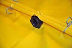Vestil Vlput-Bf Polyethylene Bulkhead Fitting Flexible Spill Deck Black