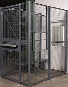 Vestil Wpc-D-4X8-2 Woven Wire 4 Ft. X 8 Ft. 2 Sided With Slide Up Service Window Driver/Trucker Access Cage Gray
